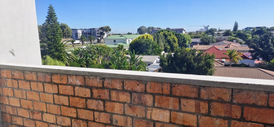 2 Bedroom Property for Sale in Table View Western Cape